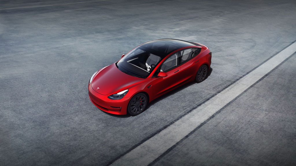 เปลี่ยนแบตเตอรี่ Tesla Model 3