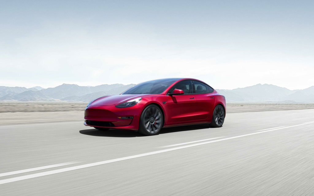 เปลี่ยนแบตเตอรี่ Tesla Model 3